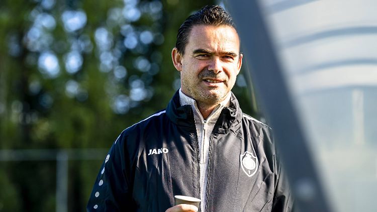 Overmars arbeitet seit März dieses Jahres in Antwerpen.