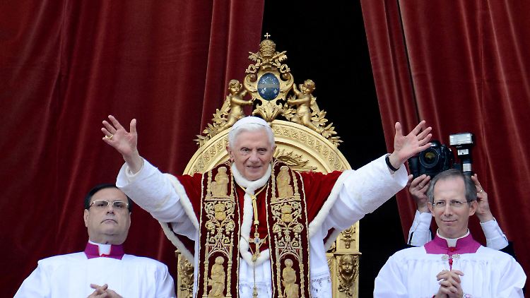 Ein Deutscher als Papst - gleichzeitig war Benedikt XVI. nicht unumstritten.
