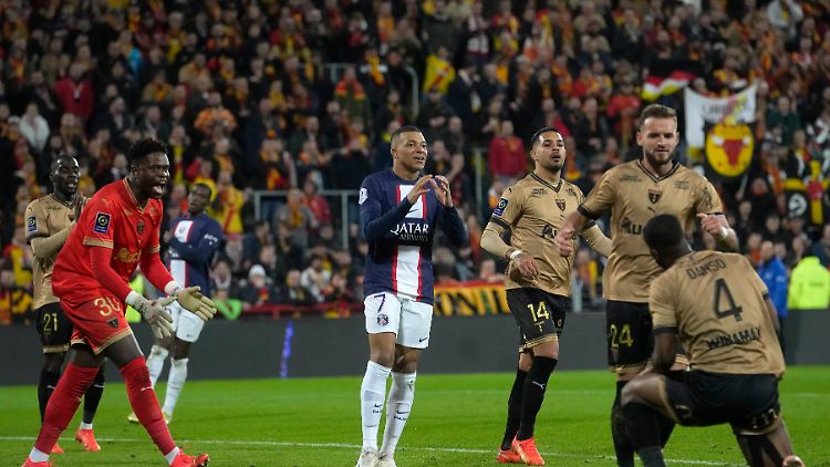 Der verbliebene Superstar Kylian Mbappé konnte PSG diesmal nicht retten.