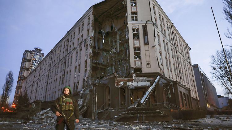 Über Silvester wurde Kiew stark von russischer Seite beschossen.
