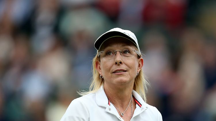 Nach ihrer ersten Krebsdiagnose habe sie nur "15 Sekunden" geweint, sagte Navratilova.