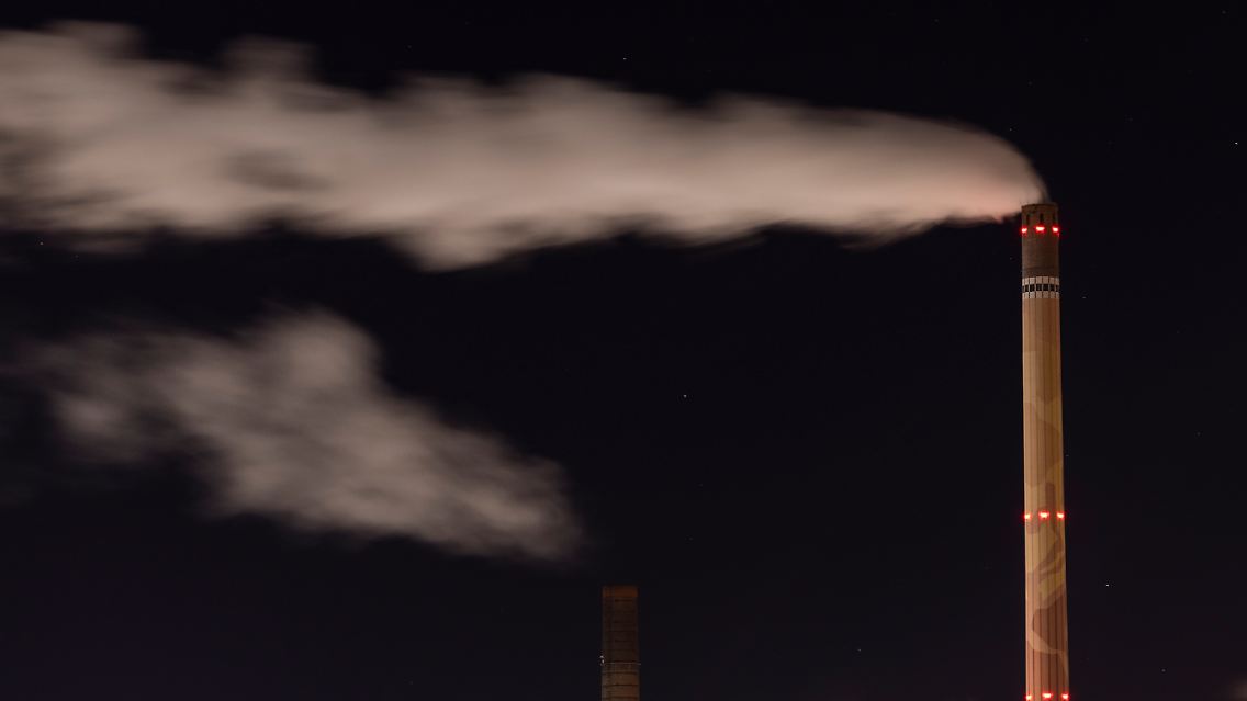 388548365.jpg