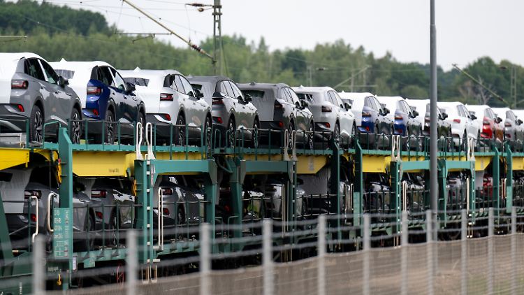 2,65 Millionen Neuwagen wurden 2022 zugelassen.