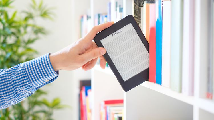eBook-Reader: PocketBook gegen Kindle und Tolino im Test.