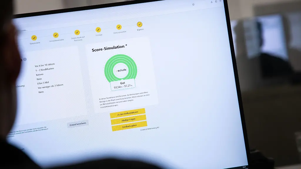 Wer-seinen-Schufa-Score-verbessern-moechte-kann-an-manchen-Stellschrauben-drehen-Der-Score-Simulator-kann-Auskunft-darueber-geben-welche-das-sind
