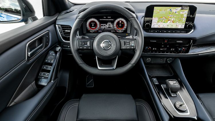 Im Vergleich zur Leaf-Architektur macht der Qashqai-Innenraum naturgemäß einen deutlich frischeren Eindruck.