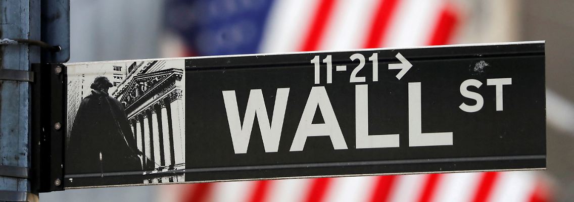 2022-12-30T193134Z_2087481853_RC2IGY972P9C_RTRMADP_3_USA-BONDS-WEEKAHEAD.JPG