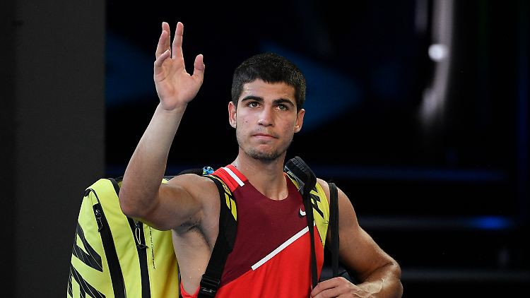 Carlos Alcaraz wird bei den Australian Open nur zuschauen können.