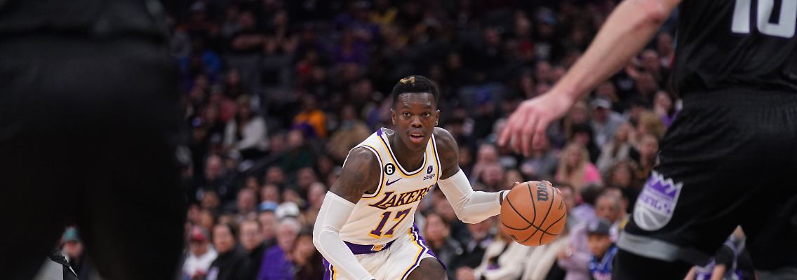 2023-01-08T062240Z_1159177025_MT1USATODAY19746730_RTRMADP_3_NBA-LOS-ANGELES-LAKERS-AT-SACRAMENTO-KINGS.JPG