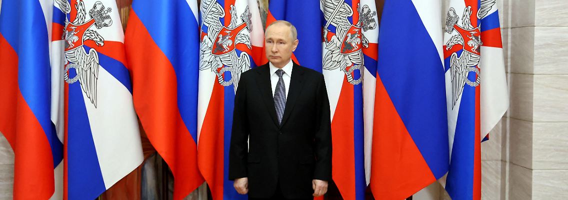 2022-12-31T152605Z_1863162008_RC23HY9VCWMK_RTRMADP_3_UKRAINE-CRISIS-PUTIN-NEW-YEAR-MILITARY.JPG
