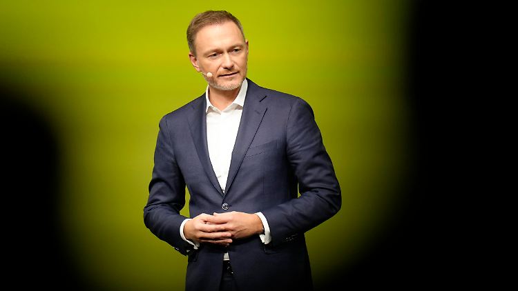 Finanzminister Lindner droht ein Strafverfahren wegen Vorteilsannahme.