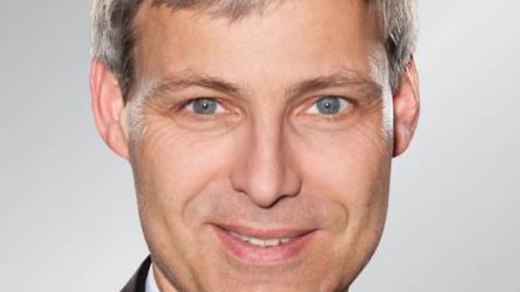 Professor Christian Pelz ist Fachanwalt für Straf- und Steuerrecht, Partner der Wirtschaftskanzlei Noerr und Compliance-Experte beim E-Learning-Anbieter lawpilots.