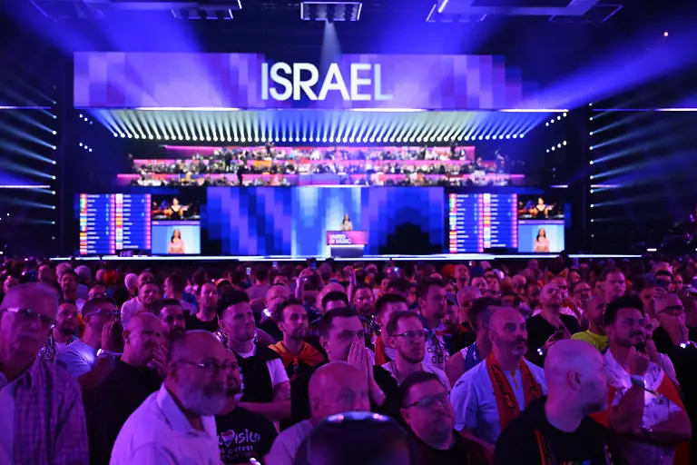 22d1a05f5d25487b2bf54487645dba09