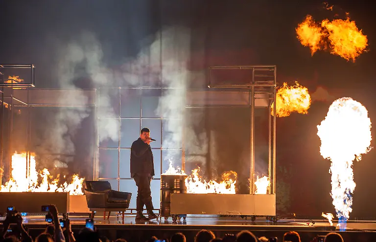 97066c406cf14fb0e3ce872f5c4e454c