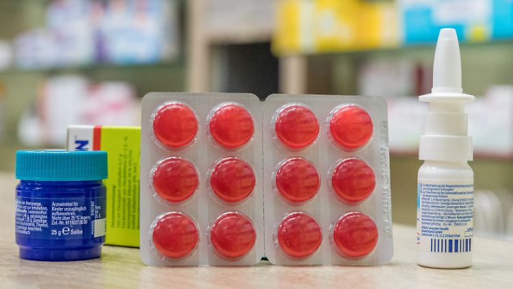 Auf Eltern sollen mit der neuen Regelung keine Mehrkosten bei Kindermedikamenten zukommen.