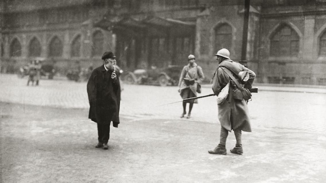 Gewalt und Verhaftungen waren an der Tagesordnung. Zu den prominenten Inhaftierten gehörten "Ruhrbarone" wie Gustav Krupp von Bohlen und Halbach, der zu einem halben Jahr Festungshaft verurteilt wurde, ...