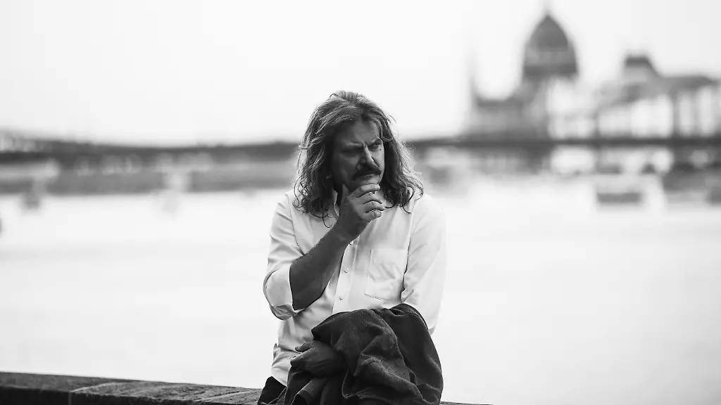 Leslie-Mandoki-in-Budapest