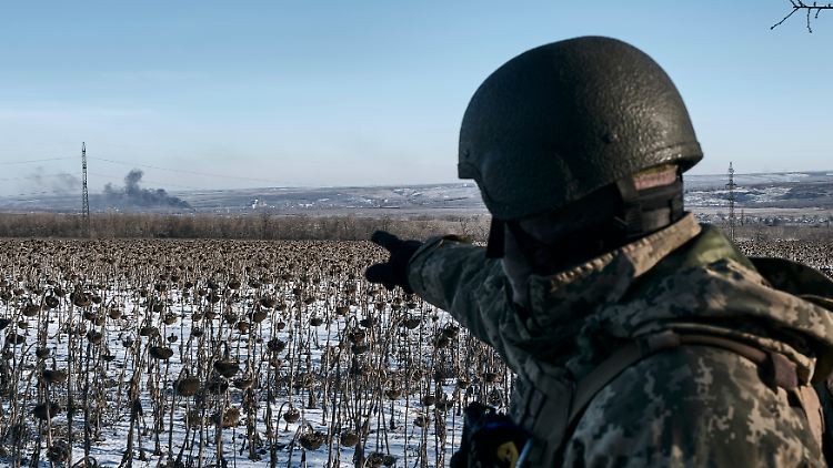 Die ukrainischen Streitkräfte kämpften nach Angaben Kiews weiter darum, Soledar gegen die russische Armee zu verteidigen.
