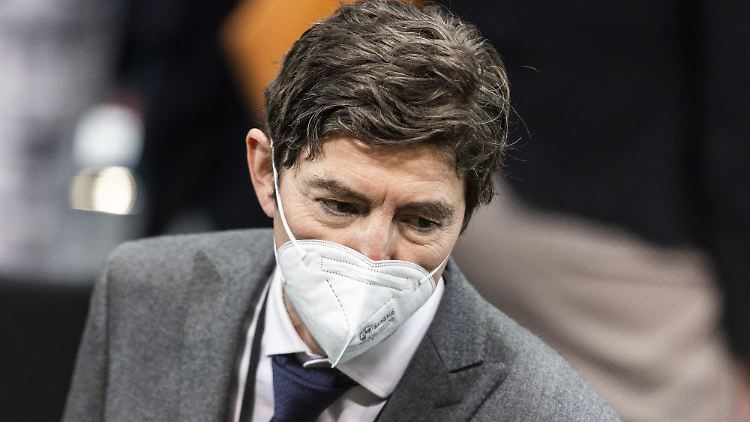 Laut Drosten ist die Maskenpflicht in Zügen nach wie vor ein "guter sozialer Gedanke".