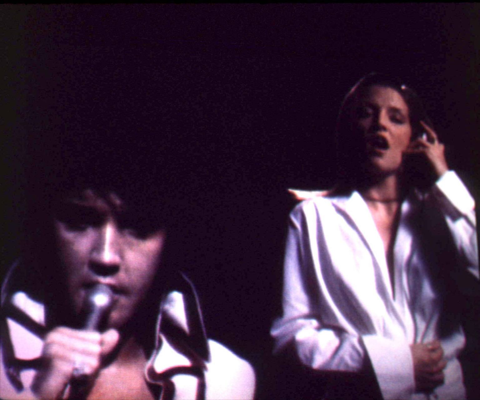 Was es bedeutet, das einzige Kind einer Musiklegende zu sein, wissen nicht viele Menschen auf dieser Welt: Lisa Marie Presley wusste es. Die Tochter von Elvis ... 