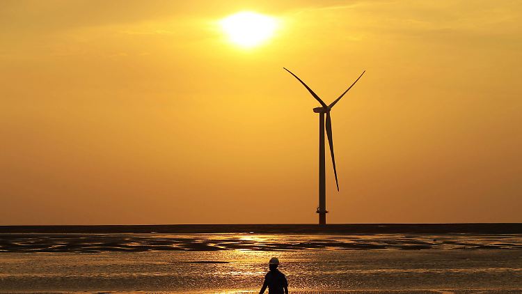 China treibt die Energiewende voran - stärkt allerdings auch die fossile Industrie.