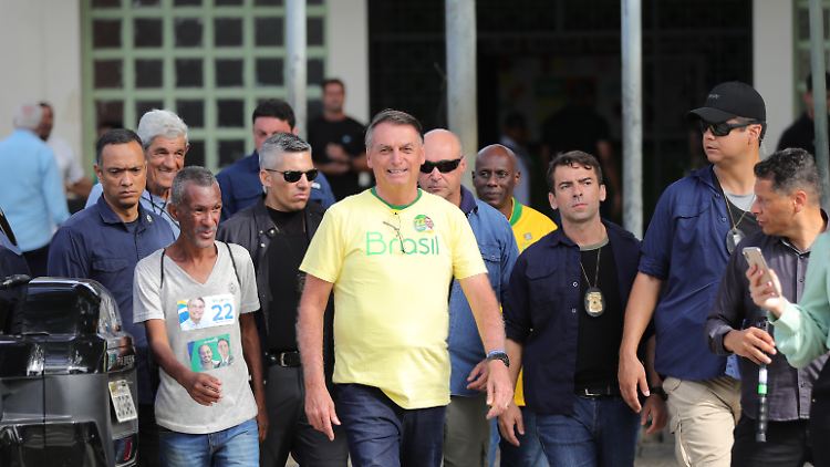 Bolsonaro bei einem Auftritt im Oktober. Inzwischen ist er in den USA.