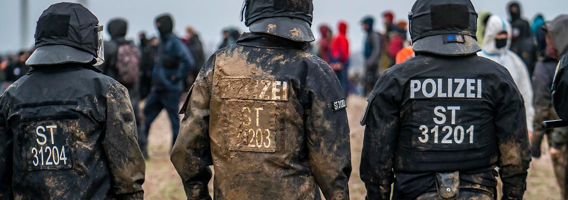 391293773.jpg