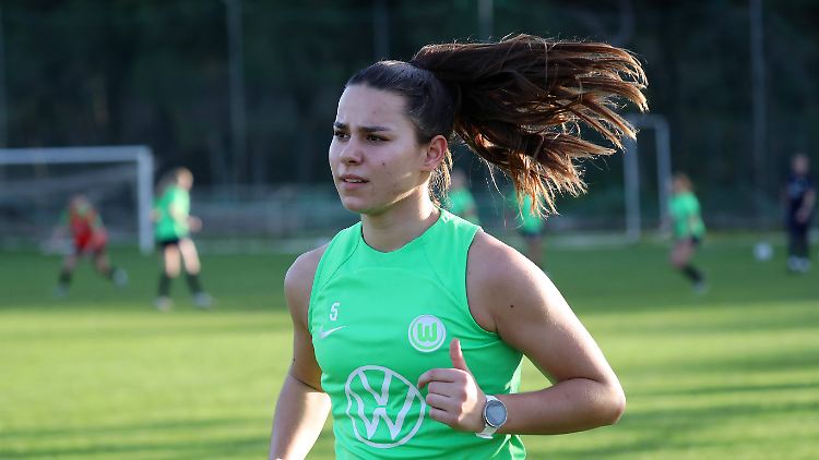 Oberdorf ist eine der besten deutschen Fußballerinnen. Ausruhen kann sie sich darauf nicht.