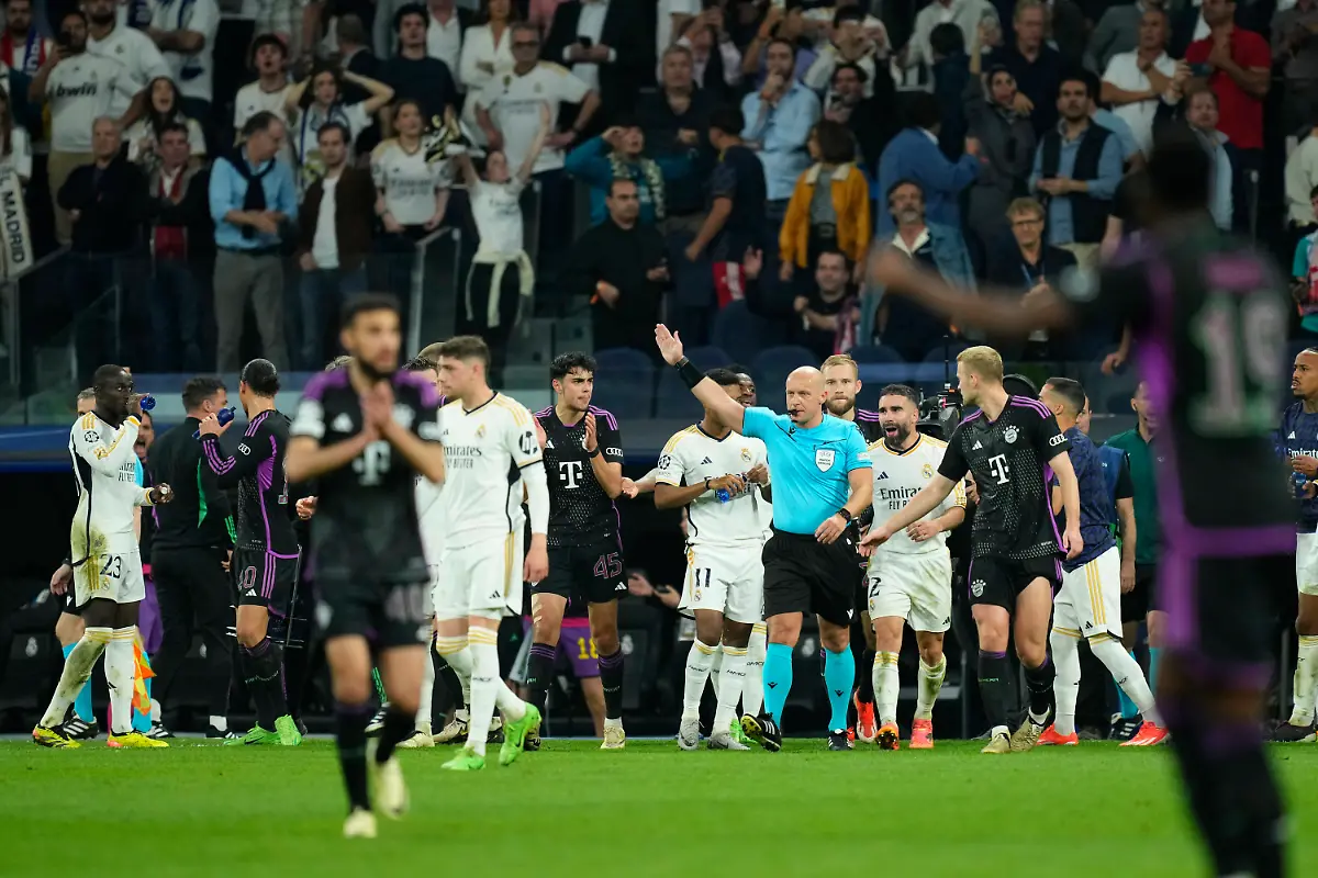 3ec2415458056783987b696cb16f935e