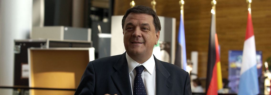 387918149 (1).jpg