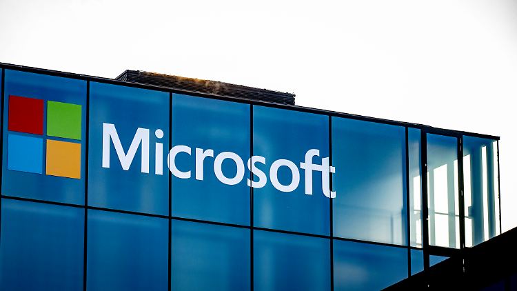 Microsoft beziffert die Kosten für die Stellenstreichungen auf 1,2 Milliarden Dollar.