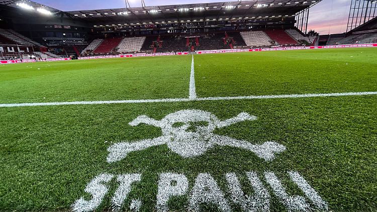 Spielerberater von Nachwuchsfußballern sind beim FC St. Pauli nicht mehr erwünscht.