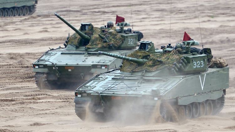 Schweden plant, 50 Schützenpanzer des Typs CV-90 (hier in Diensten Norwegens) an die Ukraine zu liefern.