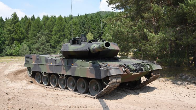 
Die Überlegungen betreffen den Kampfpanzer Leopard 2.