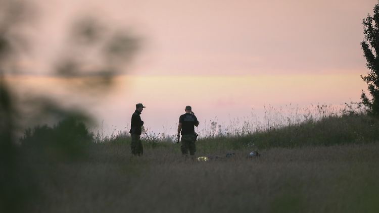 EU-Grenzschutzbeamte drängen- wie hier an der polnisch-belarussischen Grenze- regelmäßig Geflüchtete mit gewaltsamen Praktiken zurück.