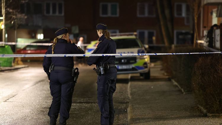 Die schwedische Polizei ermittelt nach einer Explosion in Stockholm.