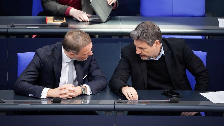 Die Aktienrente ist eine Vereinbarung aus dem Koalitionsvertrag. Über die Höhe des Kapitalstocks sind sich die Ampelparteien aber offensichtlich uneinig.
