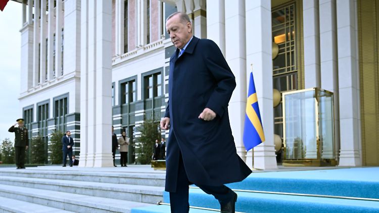 Ohne die Zustimmung der Türkei kann Schweden nicht in das Militärbündnis aufgenommen werden.
