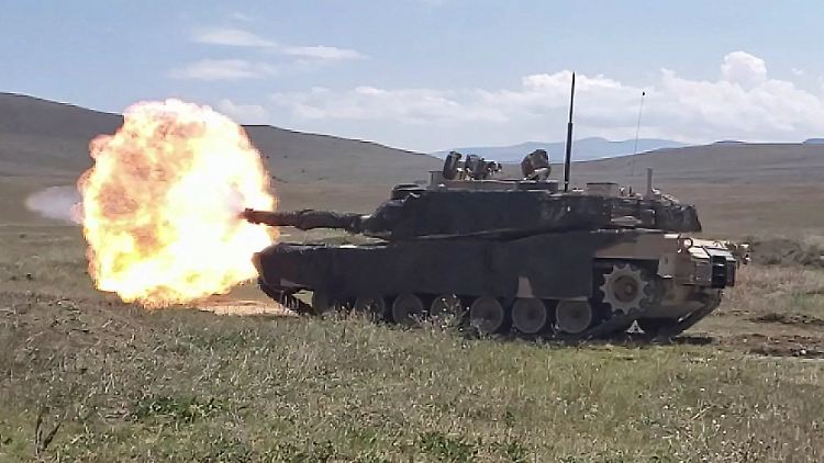 Einige Experten sagen, dass die Abrams-Panzer der Ukraine aktuell keine große Hilfe sein würden.