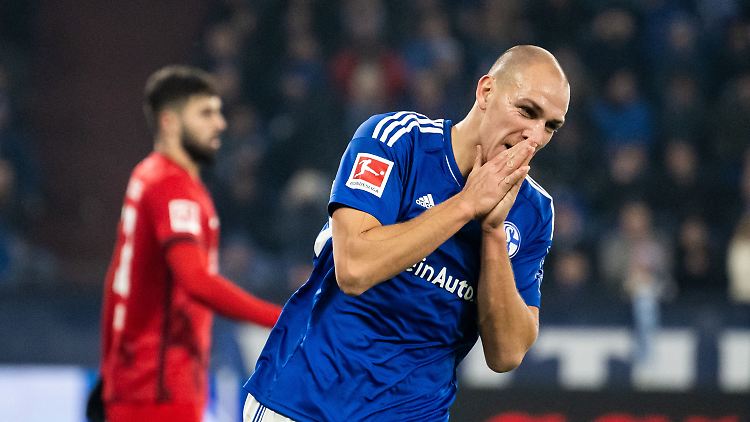 Auch Neuzugang Michael Frey konnte Schalkes lahmende Offensive noch nicht nachhaltig beleben.