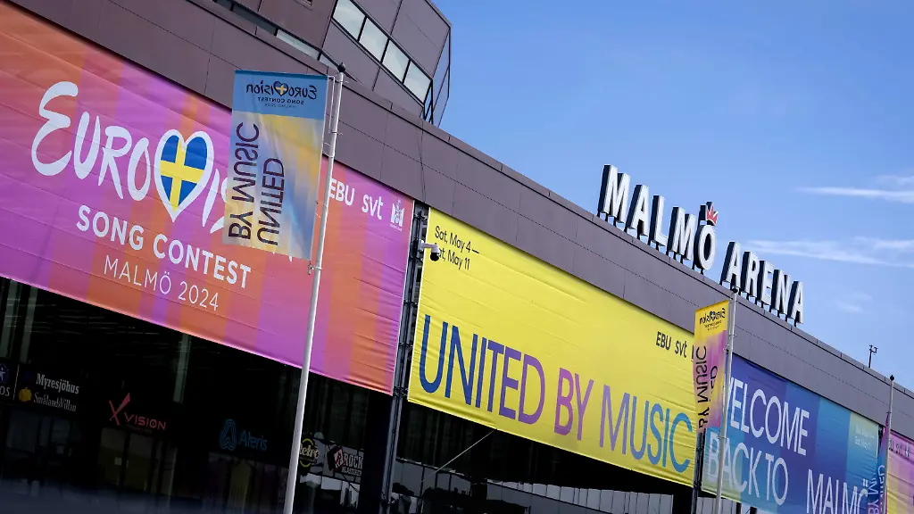 Nach-dem-Gewinn-der-schwedischen-Saengerin-Loreen-beim-vergangenen-Eurovision-Song-Contest-in-Liverpool-findet-der-diesjaehrige-Musikwettbewerb-findet-in-Malmoe-statt