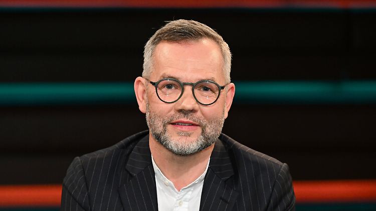 Michael Roth hat schon vor Monaten die Lieferung von Leopard-2-Panzern vorgeschlagen. Damals sei die Zeit aber noch nicht reif gewesen, sagt der Sozialdemokrat bei Lanz.