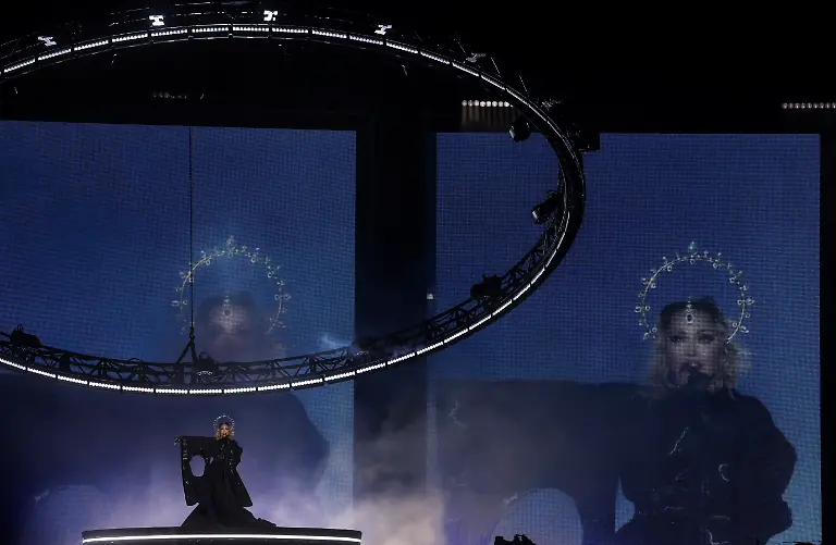 2024-05-05T020850Z-1258145991-RC21K7A9H5WV-RTRMADP-3-MADONNA-BRAZIL