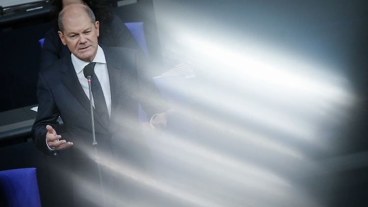 "Es ist wirklich Krieg in Europa und nicht weit weg hier von Berlin", sagt Bundeskanzler Scholz.