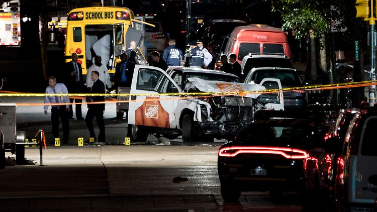 Saipov zeigte keine Reue, dem FBI vertraute er an, sogar stolz auf seine Tat zu sein.