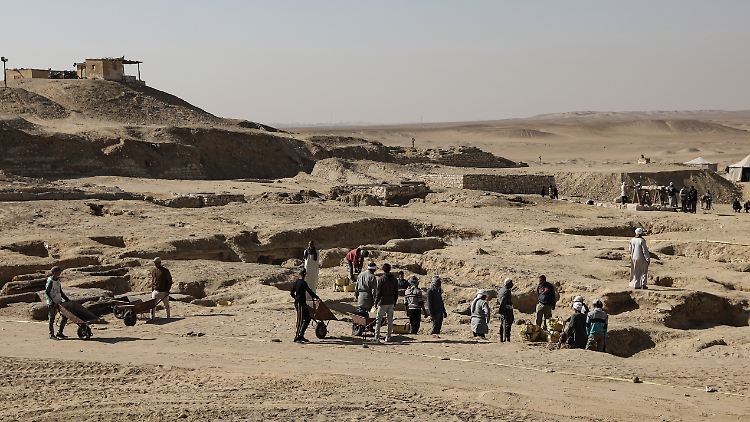 Die Nekropole von Sakkara ist eine riesige Totenstadt auf dem Gebiet von Ägyptens früherer Hauptstadt Memphis.