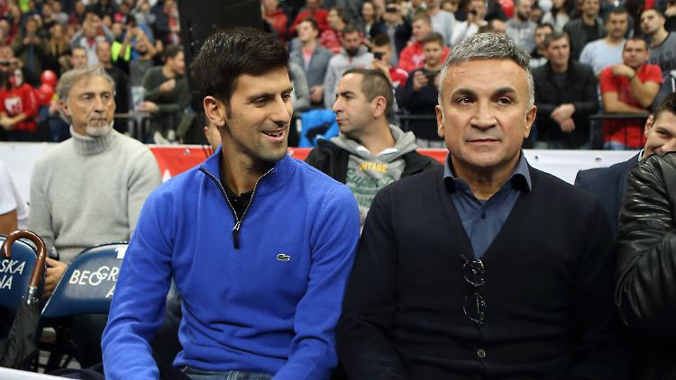 Sein Vater habe keinen Fehler gemacht, so Djokovic. Das Foto sei einfach passiert.