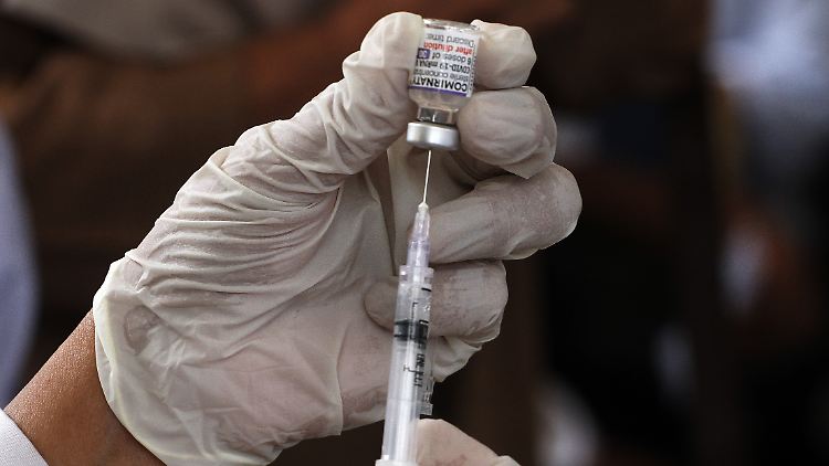 Herzmuskelentzündungen oder Sinusvenenthrombosen werden etwa als Impfschäden anerkannt. 