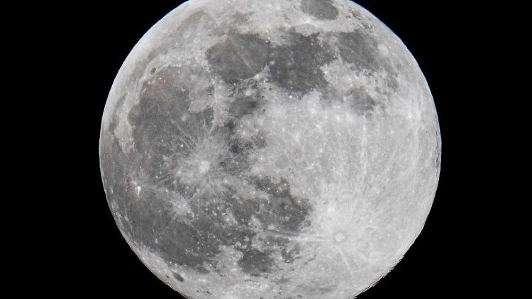 Auf dem Mond gehen die Uhren anders.