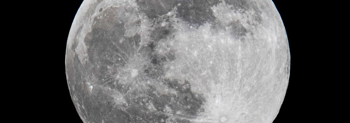 Auf dem Mond ticken die Uhren anders.